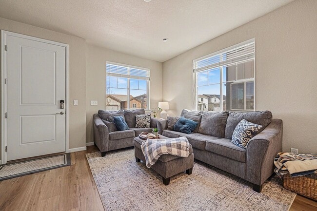 Photo - Gorgeous 3 bed 2.5 bath Home Available in Parker!
