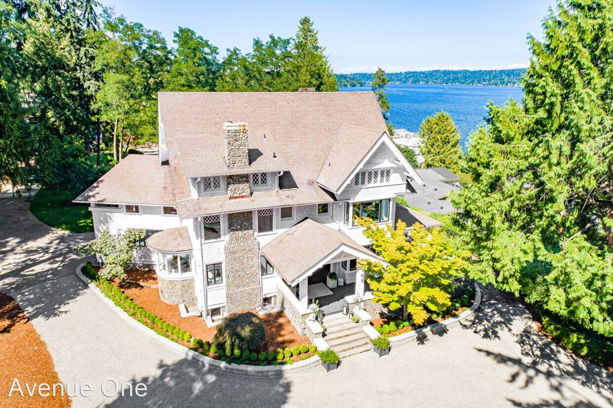 5332 S Kenyon St, Seattle, WA 98118 House Rental in Seattle, WA