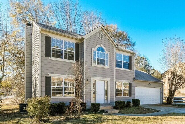 Foto del edificio - 100 Old Surrey Ct