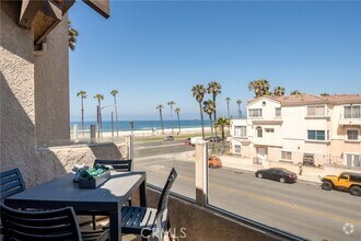 Building Photo - 1400 Pacific Coast Hwy