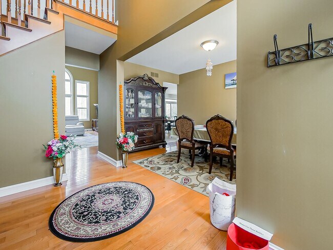 Foto del edificio - AVAILABLE NOW! Stylish 4-Bedroom Home in Macomb!