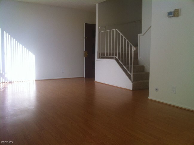 Foto del edificio - 13059 Oxnard St