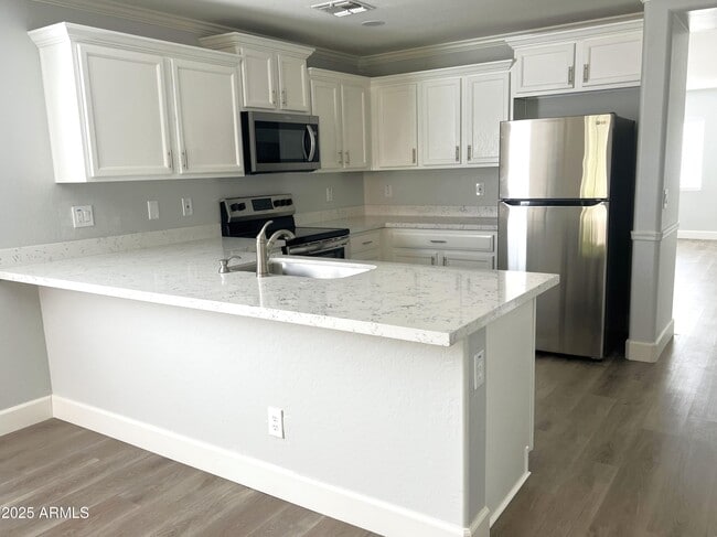 Building Photo - 4532 E Pinto Valley Rd