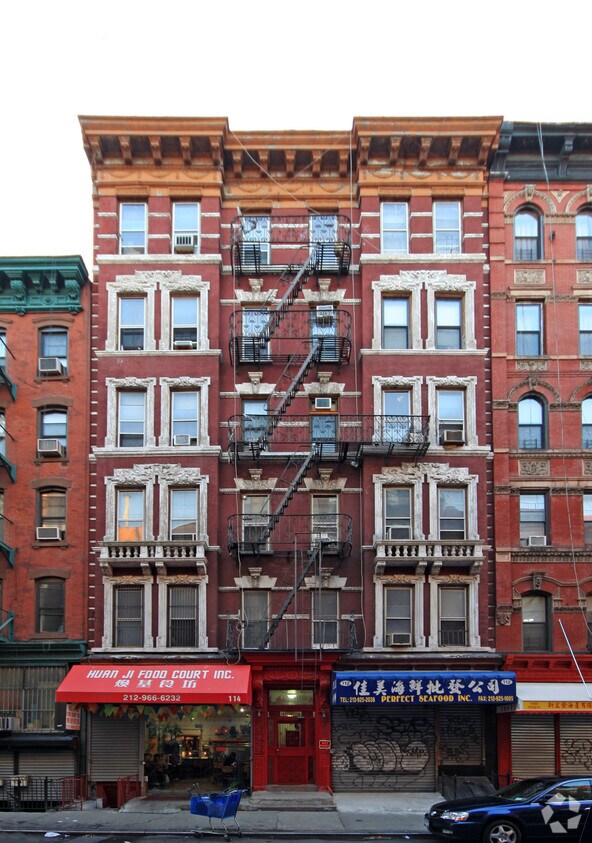 Building Photo - 112-114 Eldridge St