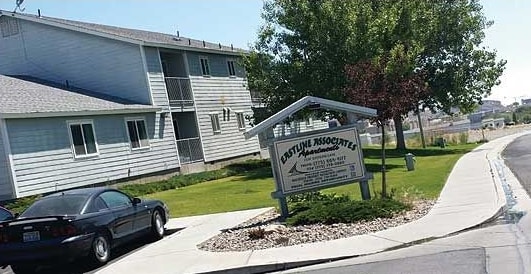 Primary Photo - Eastline Apartments