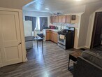 Foto principal - 1221 S Washington St