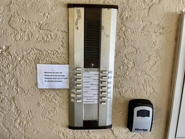 Foto del edificio - 2 bedroom in Belmont CA 94002