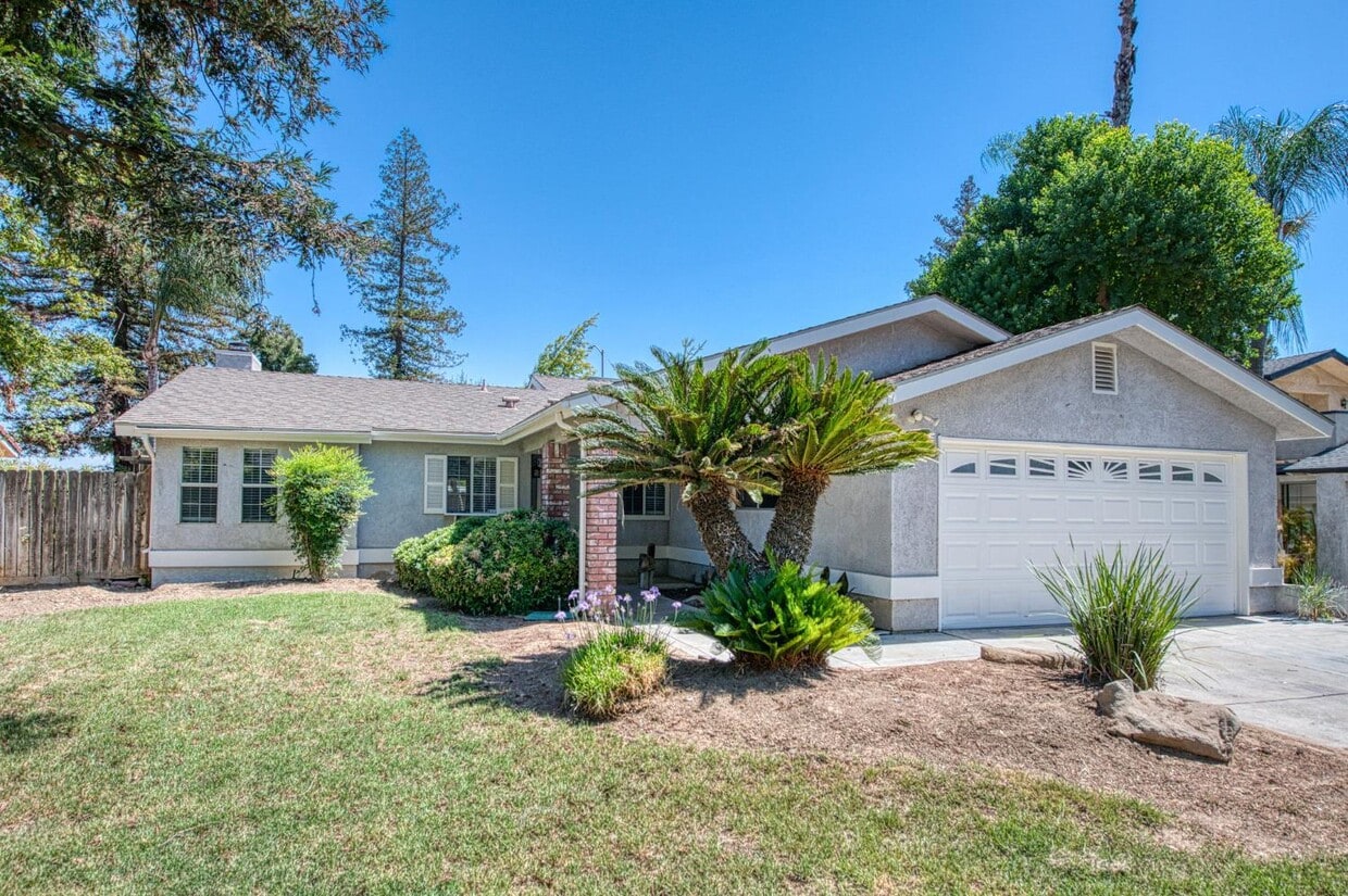Foto principal - 6364 N Barcus Ave