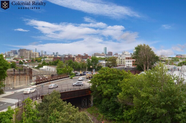 Foto del edificio - 25 Webster Ave