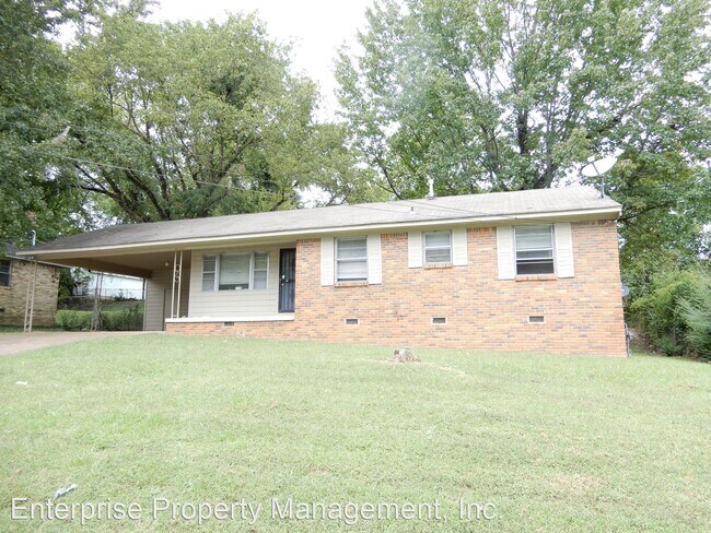 Foto del edificio - 3 br, 2 bath House - 2380 Hillside Avenue