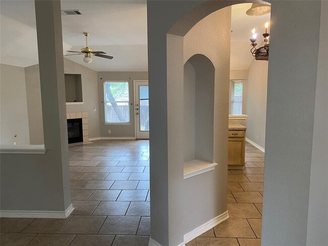 Foto del edificio - 1513 Deepwoods Trail