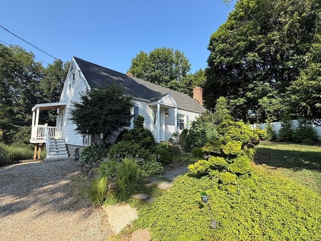 Foto del edificio - 111 Mill Hill Rd