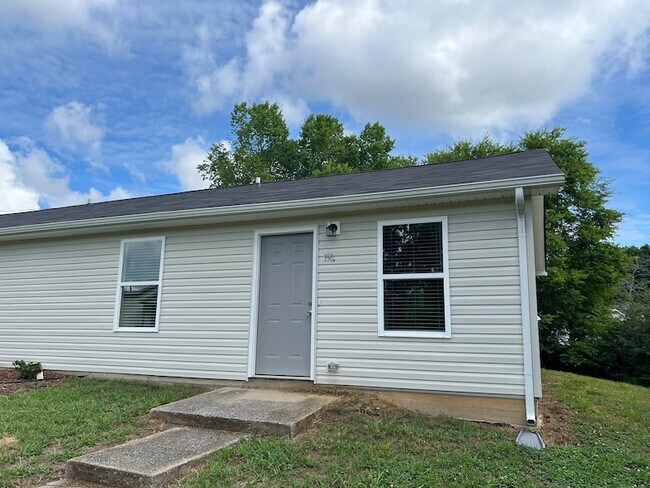 Foto del edificio - 190 Cedar Grove Rd