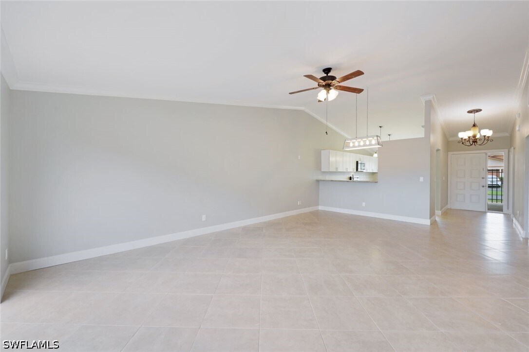 Foto del edificio - 6474 Royal Woods Dr