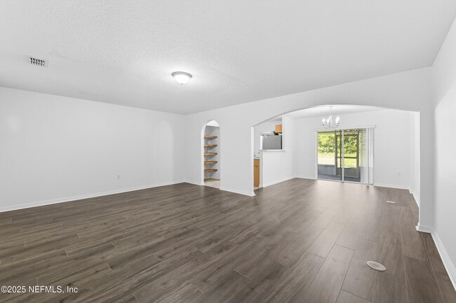 Building Photo - 3762 Verde Gardens Cir