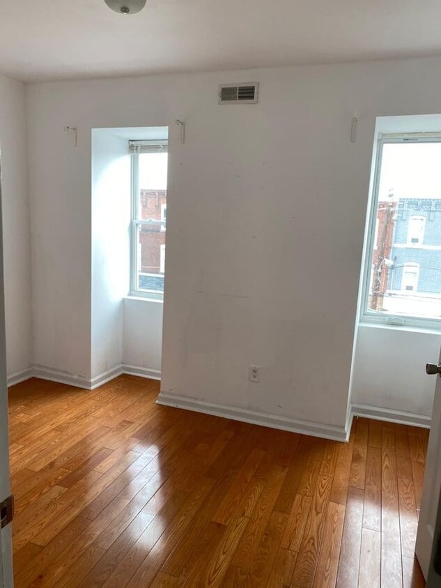 Photo - 674 N. 34th Street
