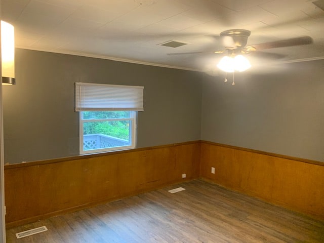 Building Photo - 2026 S Johnstone Ave