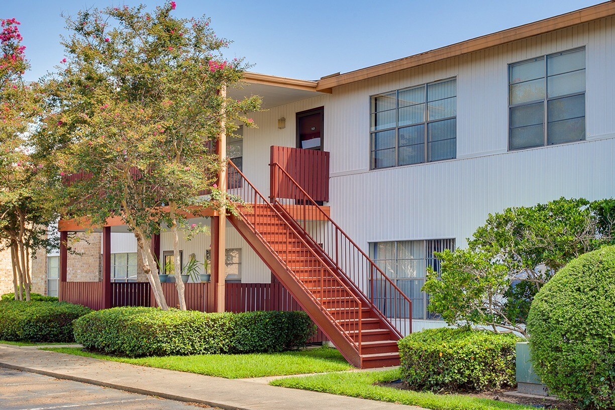 City Heights Steeplechase Apartments Lafayette, LA