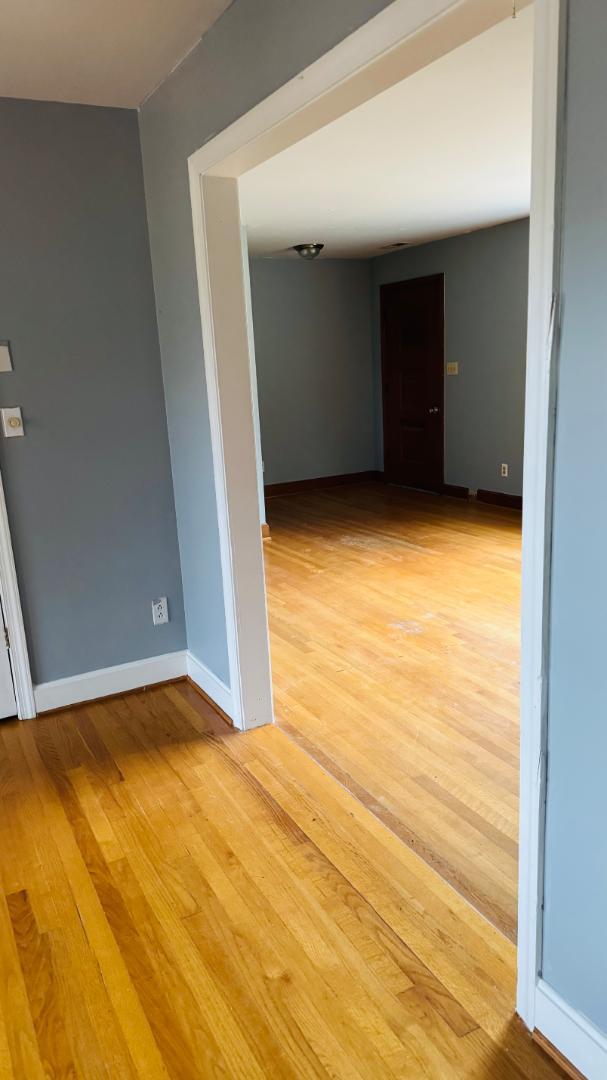 Foto del edificio - 4905 Murray Rd