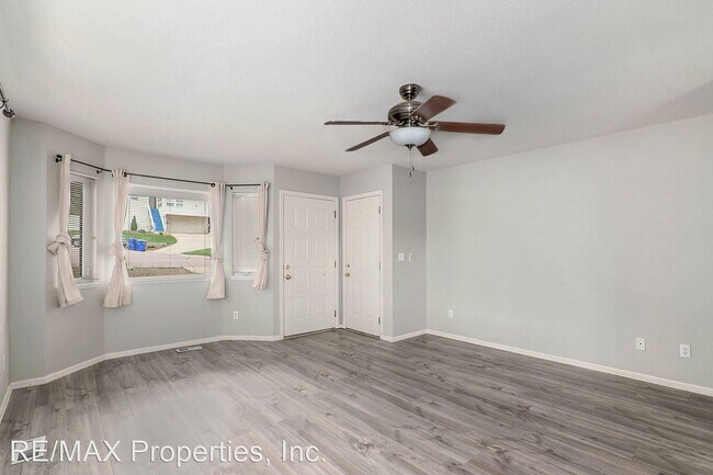 Foto del edificio - 3 br, 2.5 bath House - 621 Tierra Verde Ct.