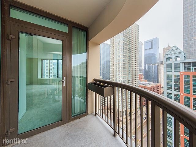 1 br, 1.5 bath - 400 N La Salle Dr Apt 2005 - 1 br, 1.5 bath  - 400 N La Salle Dr Apt 2005