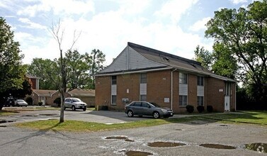 Building Photo - 3607 Gum Dr