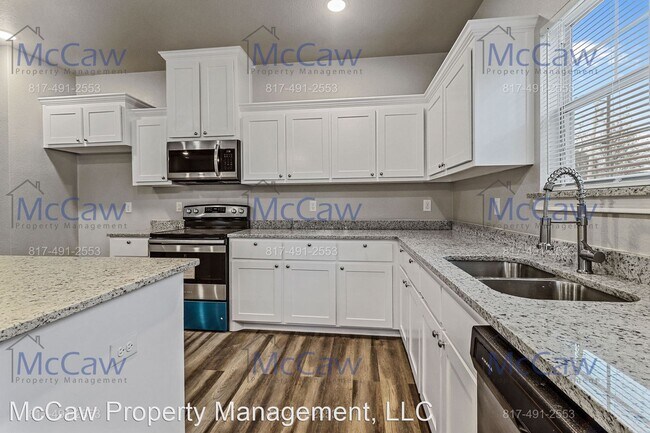 Building Photo - 3 br, 2 bath House - 3625 College St.