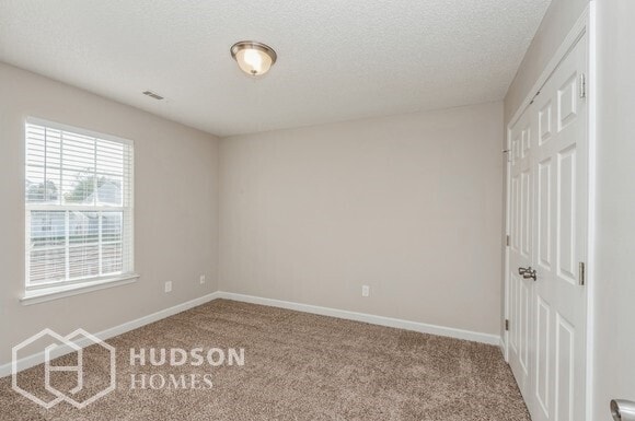 Foto del edificio - SELF TOUR NOW! - 2435 Summer Meadow Ct, Ch...