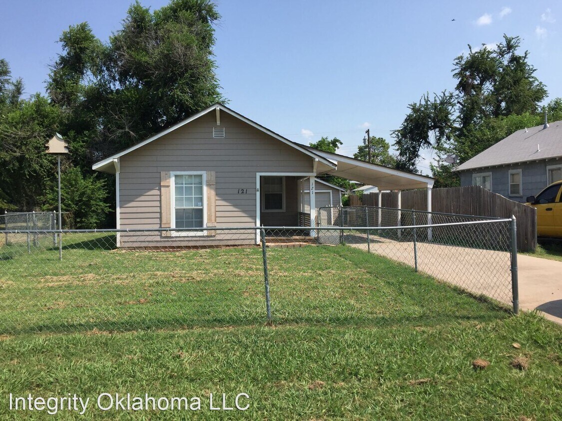 Primary Photo - 2 br, 1 bath House - 121 Birch Avenue