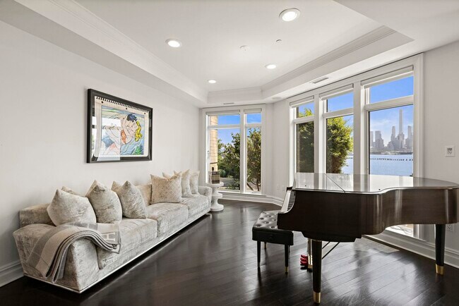 Foto del edificio - 5 Henley Pl