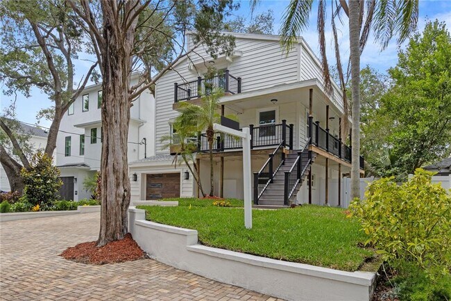 Foto del edificio - 3232 W Oakellar Ave