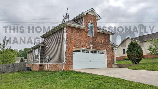 Foto del edificio - 3031 Outfitters Dr