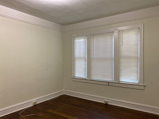 Foto del edificio - 123 Tuscaloosa St