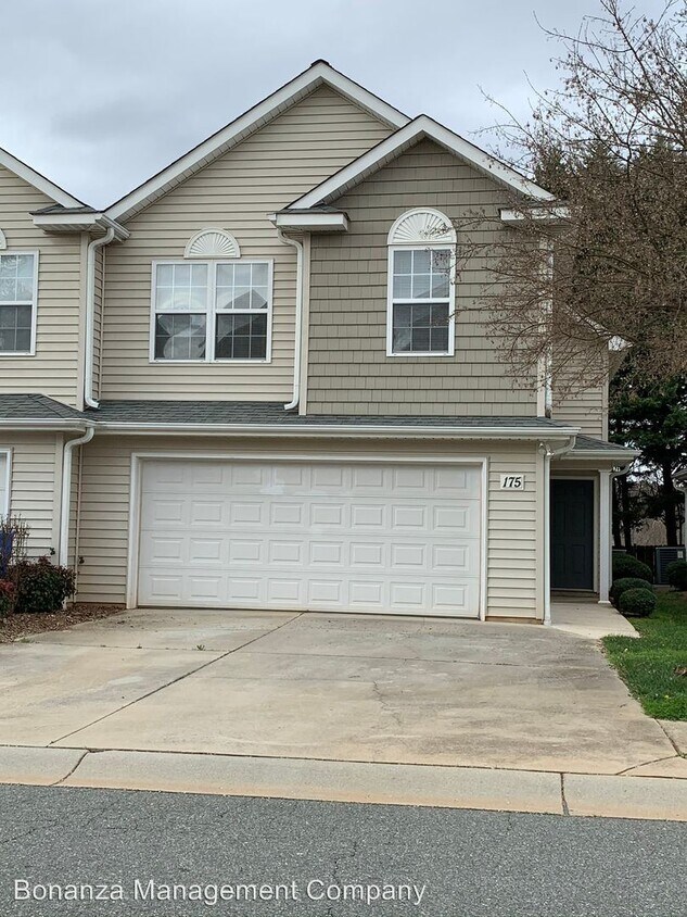 Primary Photo - 3 br, 2.5 bath House - 175 Clusters Circle