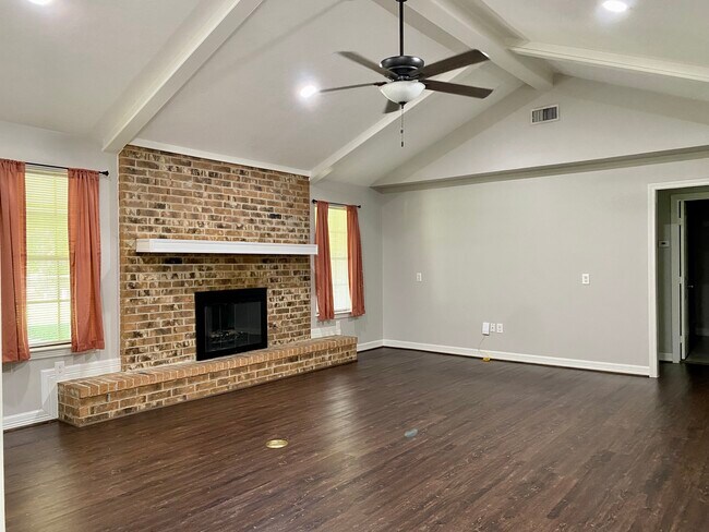 Vaulted Ceiling and Cozy Fireplace - 12511 Cherry Point Drive