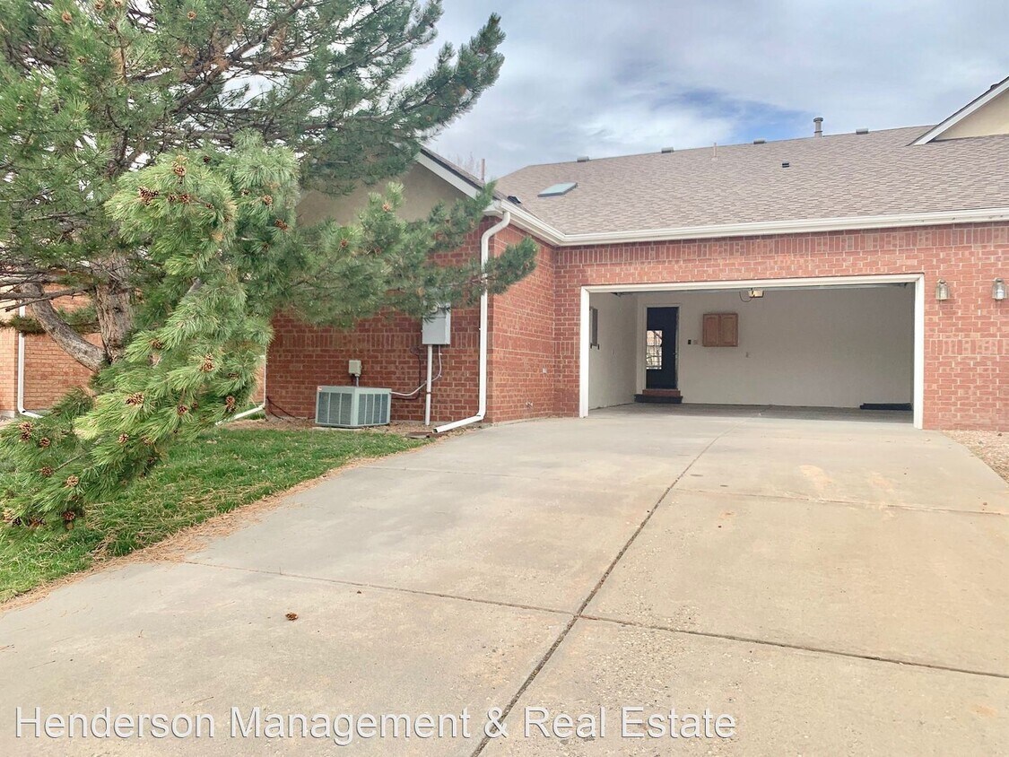 Foto principal - 3 br, 2 bath House - 312 Victoria St.
