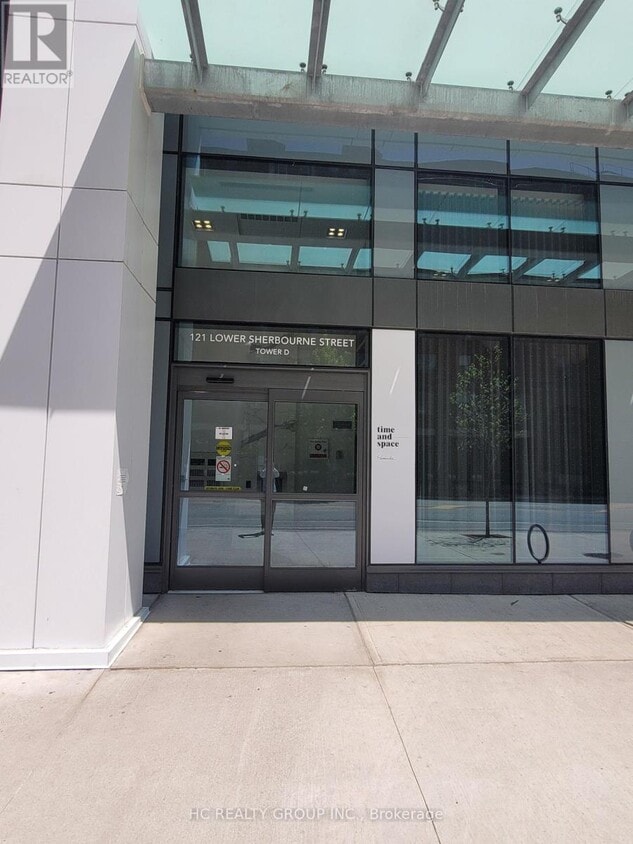 Photo principale - 121-121 Lower Sherbourne St