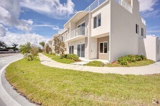 Building Photo - 13825 SW 262nd Ln