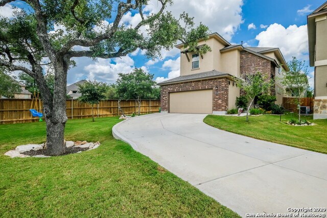 Building Photo - 21546 Arroyo Frio