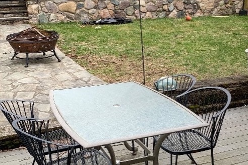 Building Photo - 85 Gladstone St