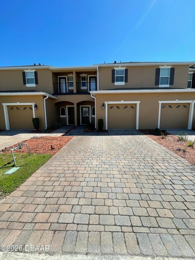 Building Photo - 207 Wentworth Grande Dr