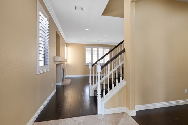 Foto del edificio - Gorgeous 3 Bedroom | 2.5 Bath