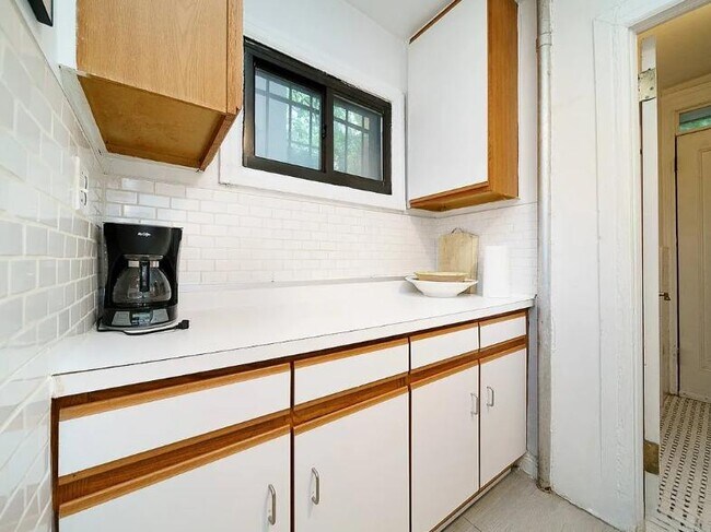 Foto del edificio - 51 W 88th St