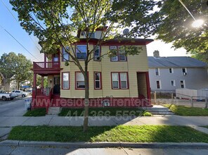 Building Photo - 1821 W Mineral St