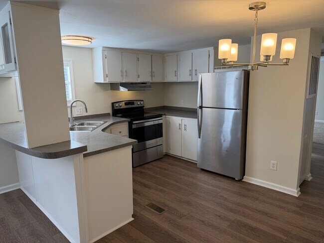 Foto del edificio - 22 Lee Rd 242