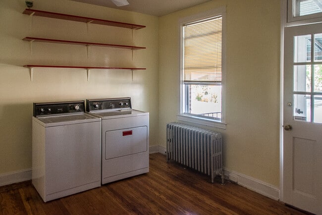 W/D in kitchen - 401 Elrino St