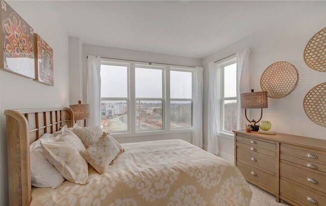 Foto del edificio - 5930 Whitehurst Ln