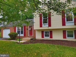 Building Photo - 7109 Upper Mills Cir