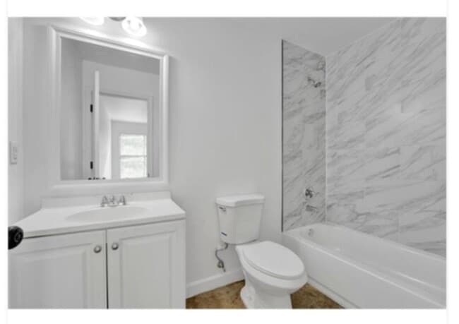 Building Photo - 1373 Cooper St