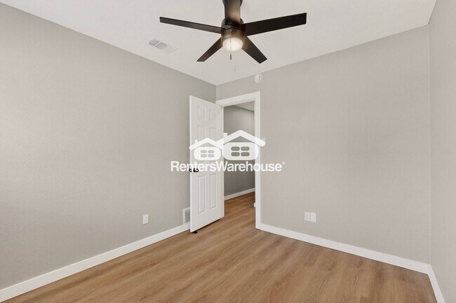 Foto del edificio - 507 S Spring Creek Dr